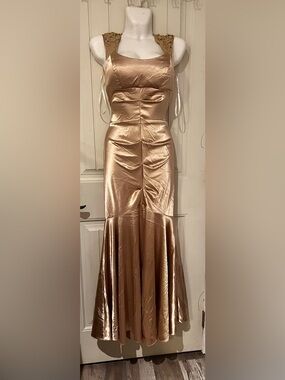 Xscape Champagne Satin Mermaid Maxi Skirt